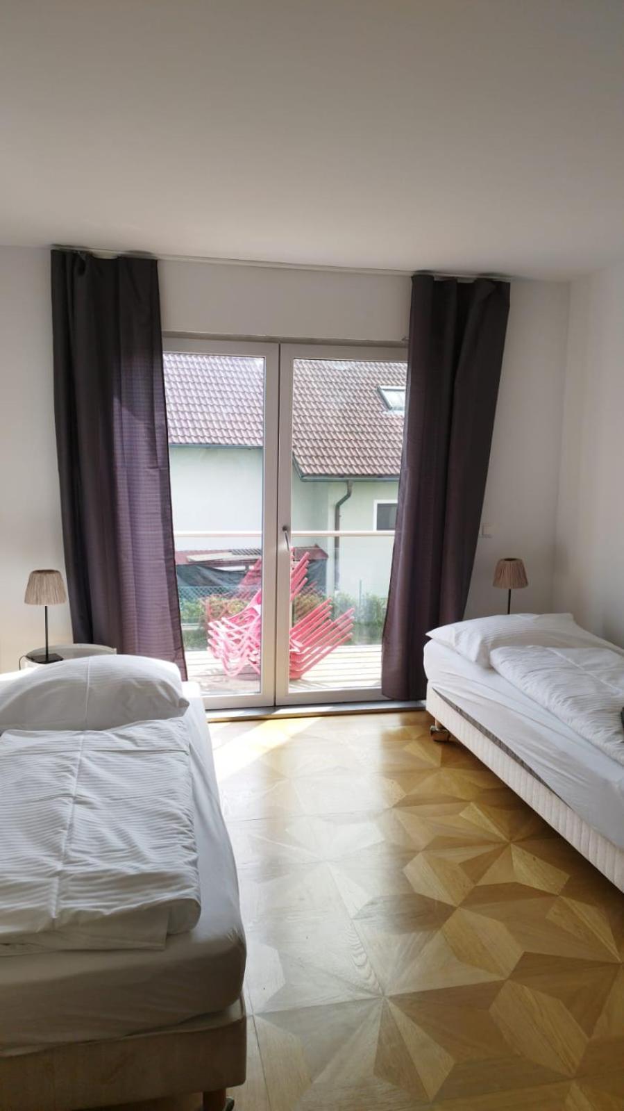 Haus Mit Garten Bei Wien Langenzersdorf Luaran gambar