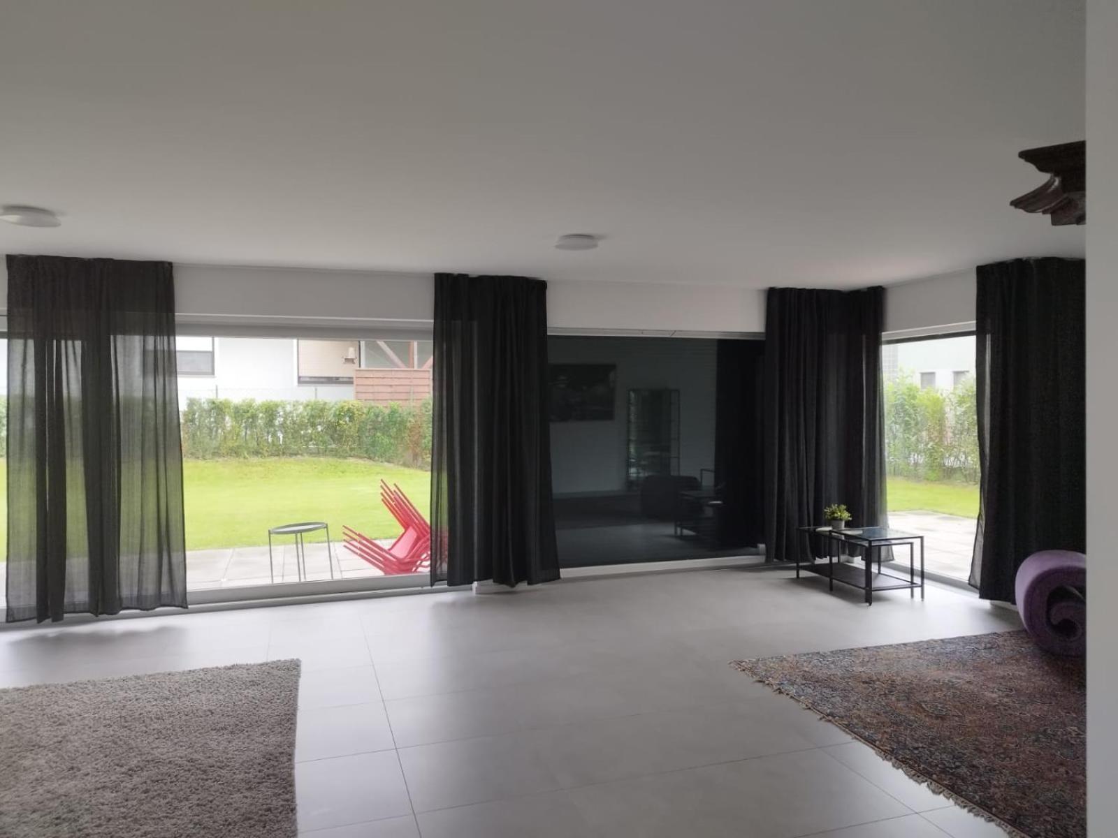 Haus Mit Garten Bei Wien Langenzersdorf Bilik gambar